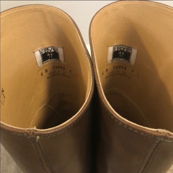 Frye pull on boots. Size 6 - Picture 3 of 6